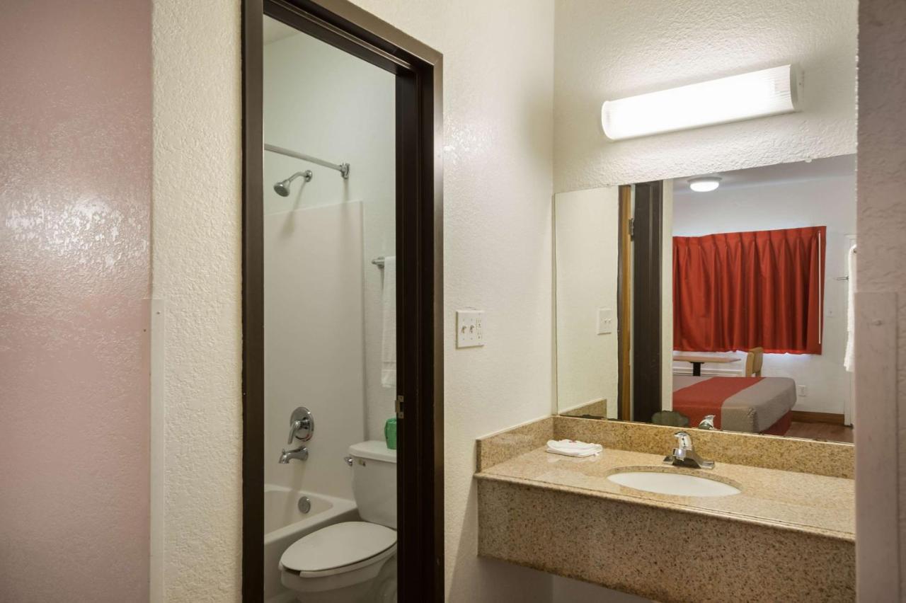 Motel 6-Humble, Tx 외부 사진